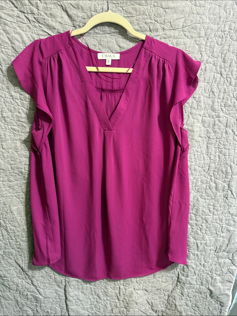 Chaus Fuchsia V-Neck Flutter Sleeve Blouse
